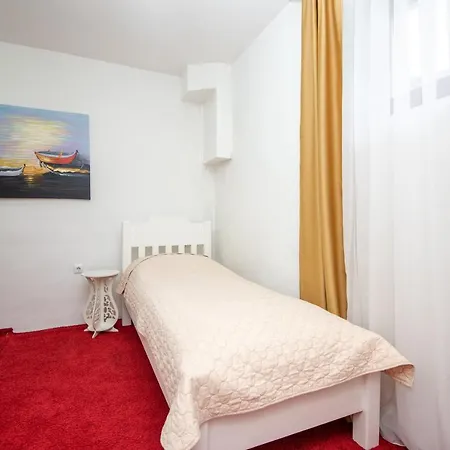 Old Town Lubina Design Apartments דירה