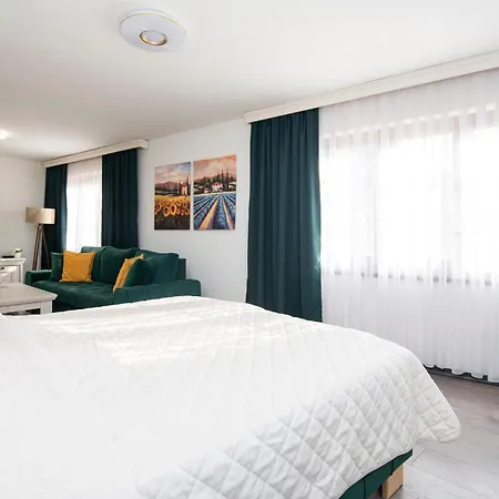 Old Town Lubina Design Apartments *