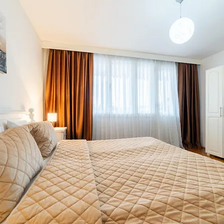 Apartment Old Town Lubina Design